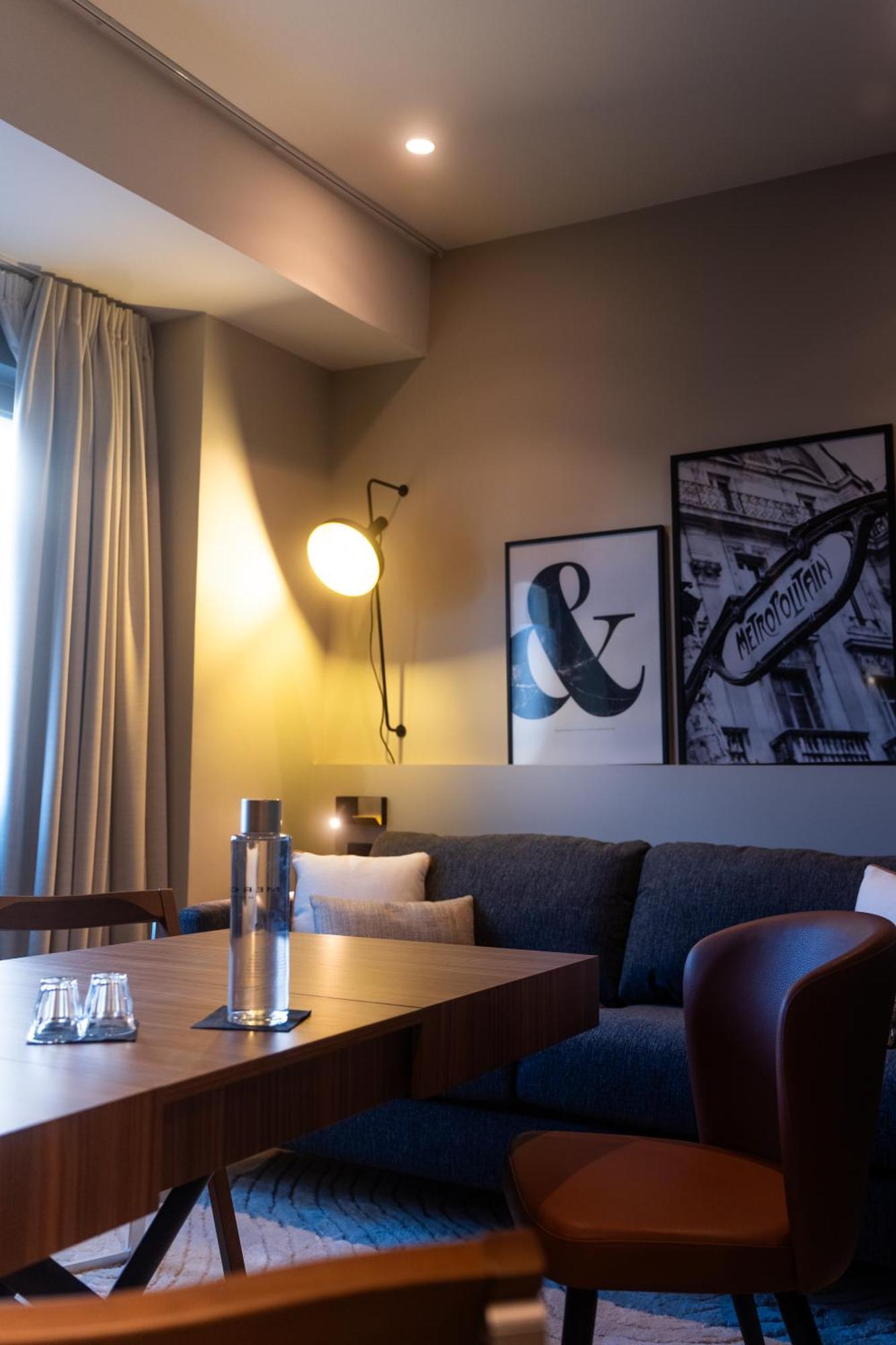 เมอร์เคียว ปารีส ตูร์ ไอเฟล ปอง มิราโบ โฮเต็ล Hotel ภายนอก รูปภาพ