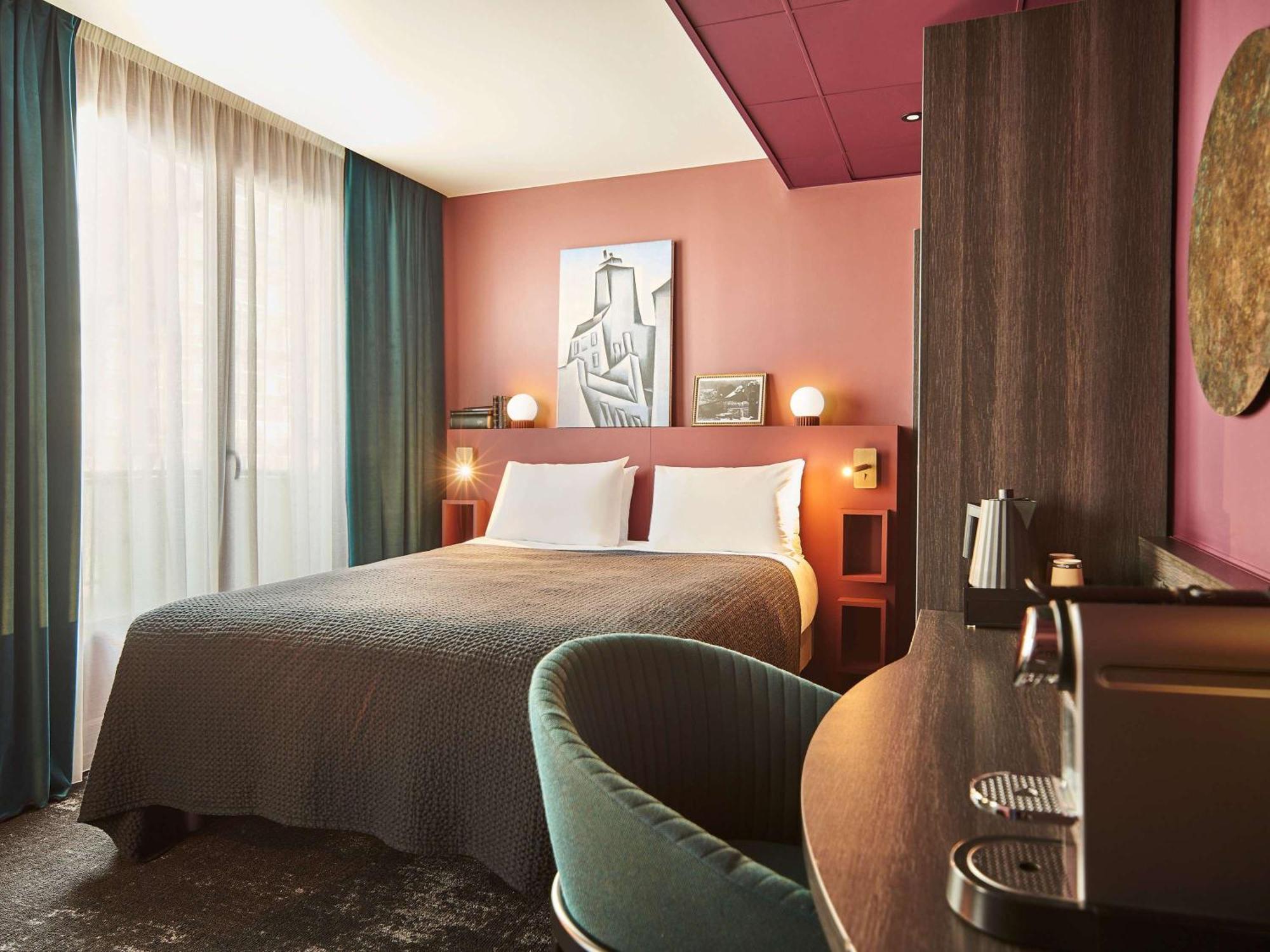 เมอร์เคียว ปารีส ตูร์ ไอเฟล ปอง มิราโบ โฮเต็ล Hotel ภายนอก รูปภาพ